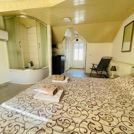 Simic Apartment Аранджеловац Екстериор снимка